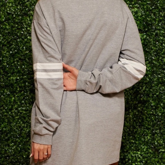 Nanamacs Gray Tunic - Picture 2 of 3